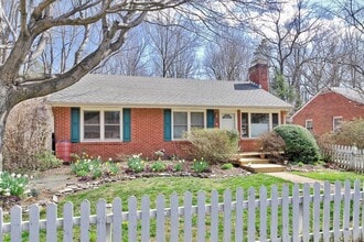Building Photo - 312 Monte Vista Ave