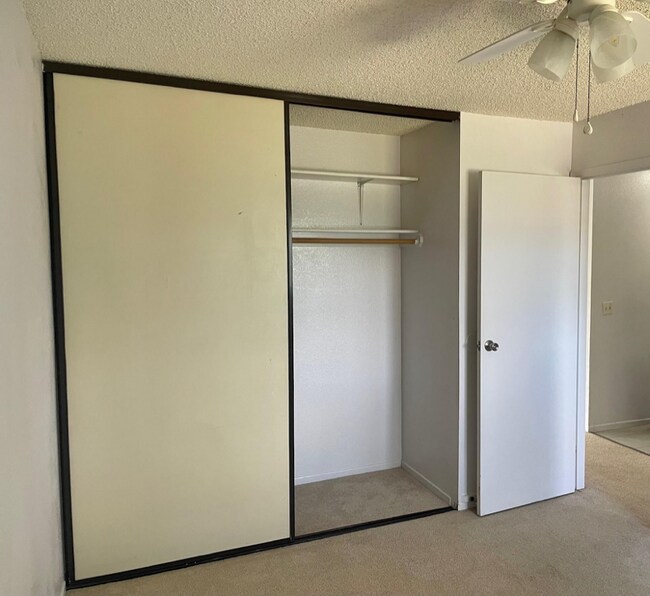 Foto del edificio - 94-723-723 Meheula Pkwy