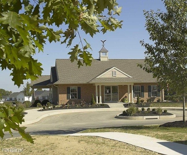 Building Photo - 3 br, 2.5 bath Townhome - 107 Henley Lane
