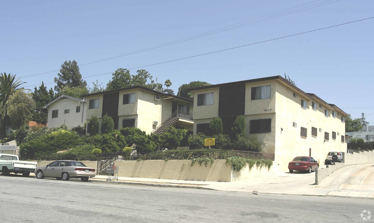Building Photo - 6130 Mesa Ave