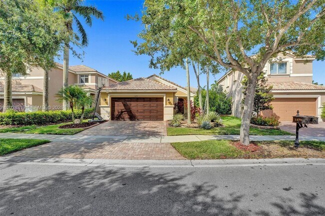 Foto del edificio - 1479 Sunset Way