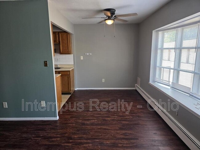 Building Photo - 31622 N Marginal Dr