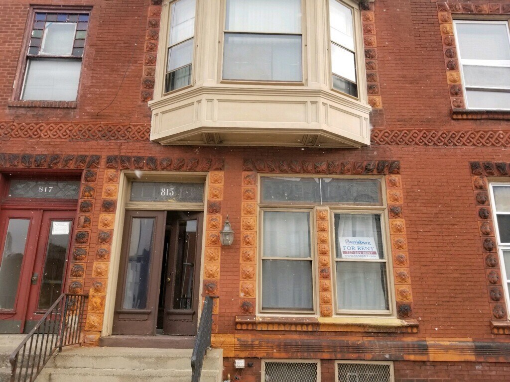 Primary Photo - 815 N 2nd St