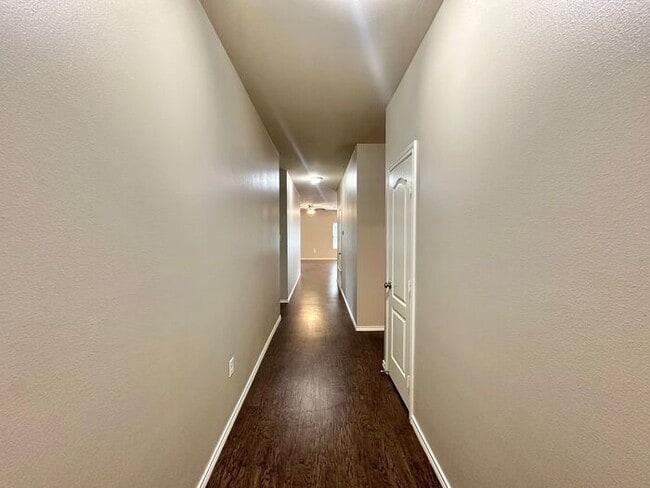 Building Photo - Cozy 4 Bedroom2 Bath Home in West Tyler!
