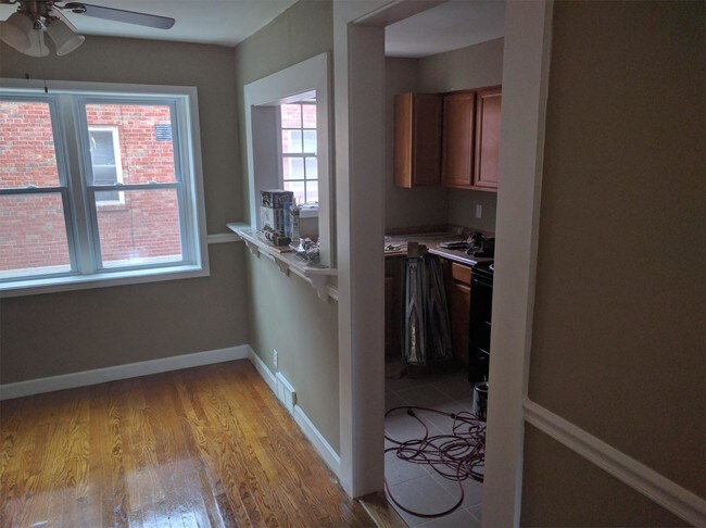 Foto del edificio - 6214 Sunshine Dr