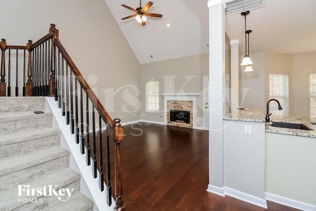 Foto del edificio - 1805 Lightwood Ln NW