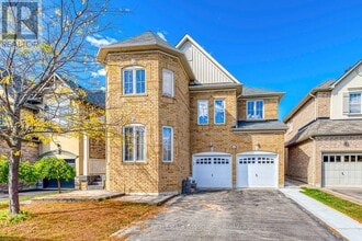 Building Photo - 1052 Kelman Ct