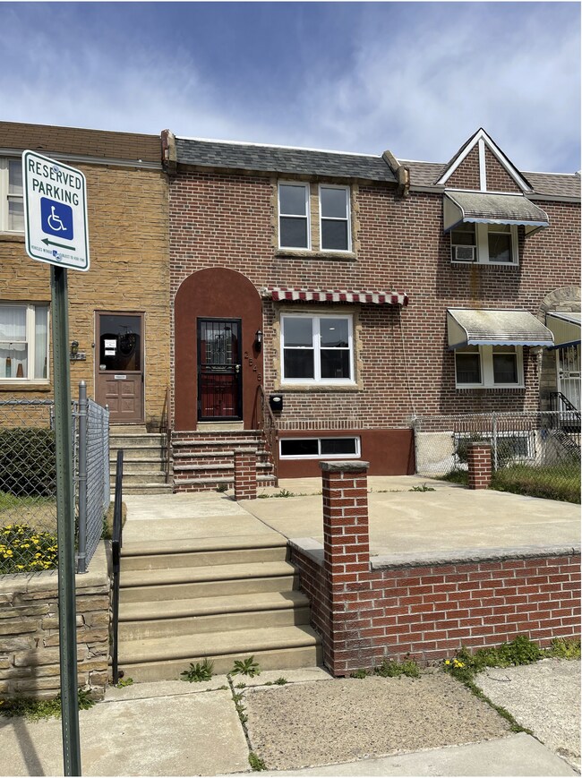 2545 S Bellford St, Philadelphia, PA 19153 House Rental in