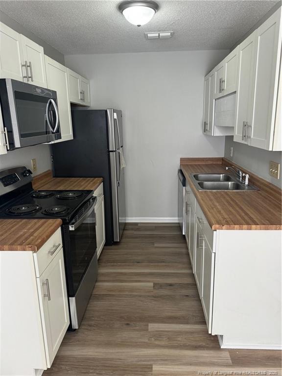 Foto del edificio - 642 Mosswood Ln