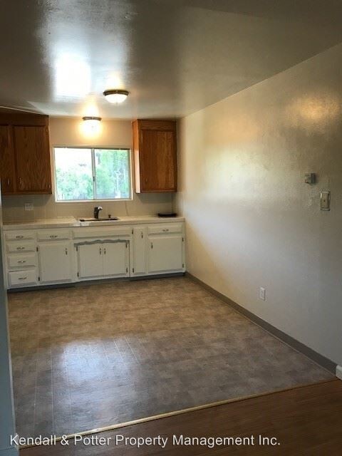 Building Photo - 7000 Soquel Dr
