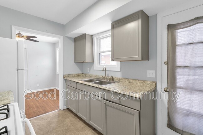 Foto del edificio - 56 Janice St