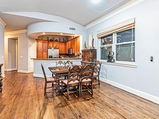 Building Photo - 58 Briar Hollow Ln