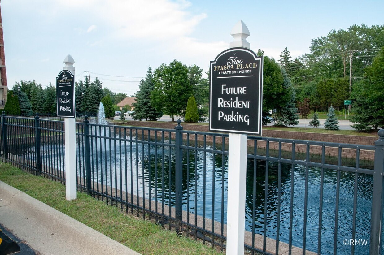 Foto principal - 2 Itasca Rd