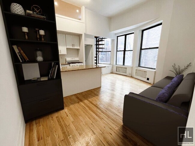 Building Photo - WEST 72 STREET