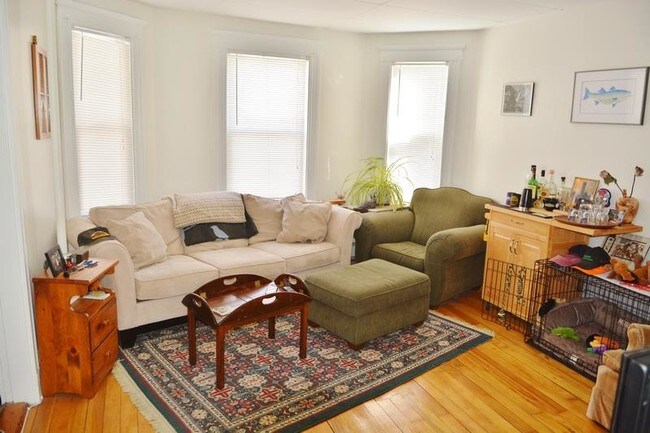 Foto del edificio - 40 Linden Ave