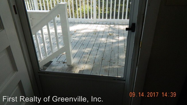 Building Photo - 2 br, 1 bath House - 219 Cunningham St
