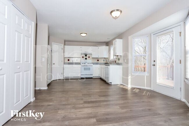 Foto del edificio - 1296 Harvest Ridge Dr