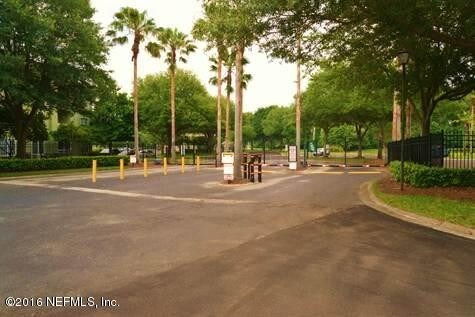 Foto del edificio - 7701 Timberlin Park Blvd