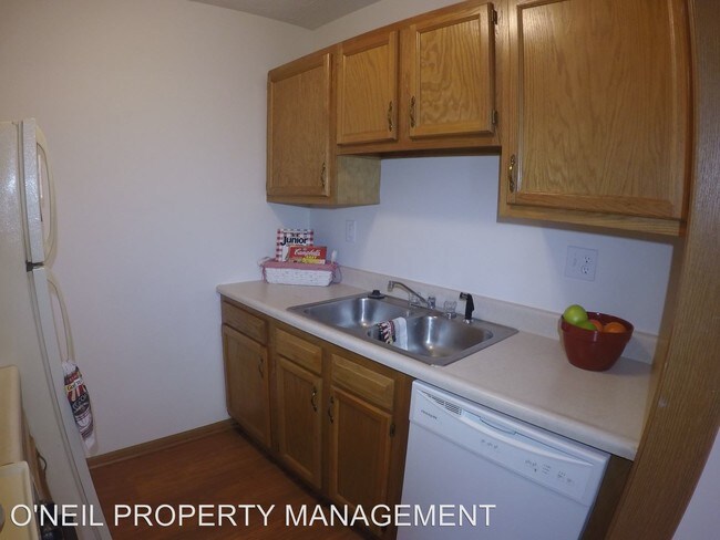 Building Photo - 2807 S Beck Ln