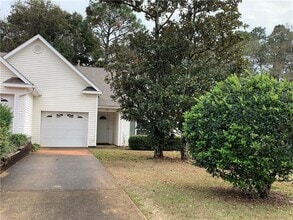 Building Photo - 755 Willow Springs Dr