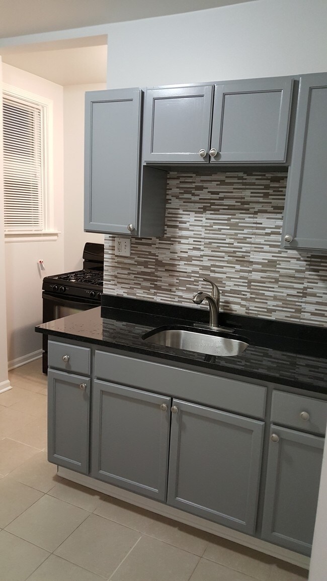 Foto del diseño de interior - 6003 S Artesian Ave