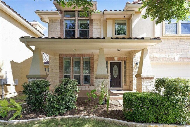 Building Photo - 15324 Interlachen Dr