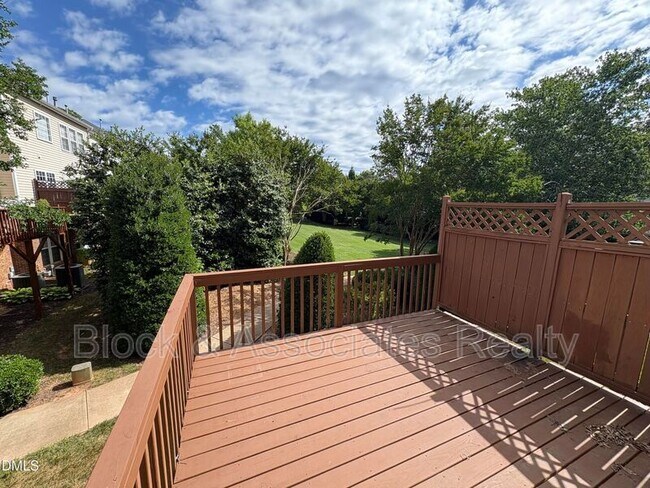 Foto del edificio - 2705 Laurelcherry St.