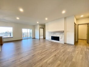 Building Photo - 4402 Tayhill Wy