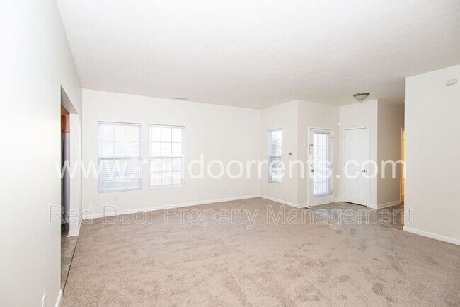 Building Photo - 907 Curlew Ln