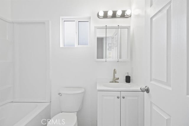 Building Photo - 8655 Ranchito Ave