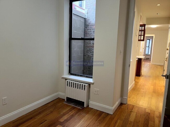 Foto del edificio - 360 West 119th Street