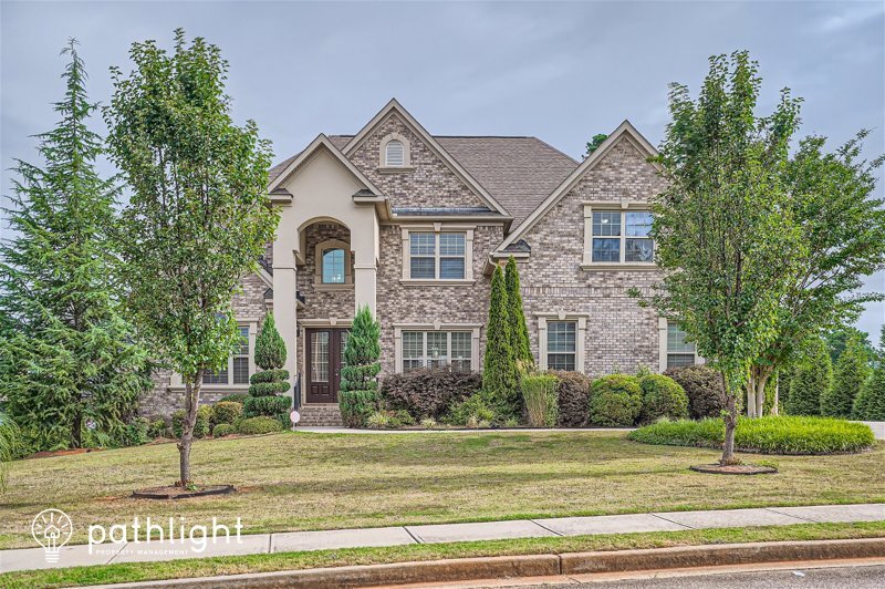 Primary Photo - 1801 Schofield Drive