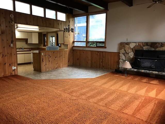 Living/great room off entry (view 1) - 2343 NE 94th St