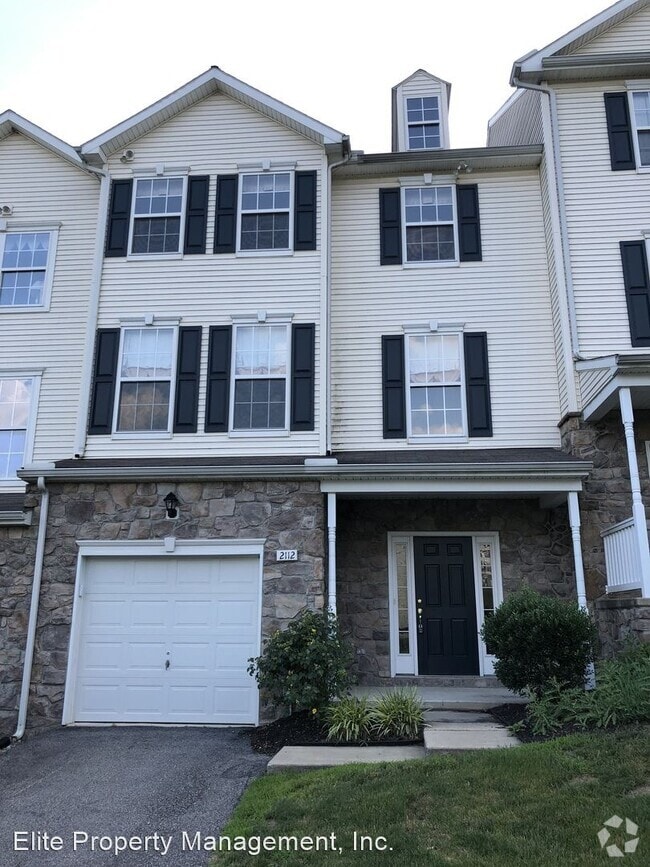 Skyline Heights Houses under 2,000 York, PA 2 Homes