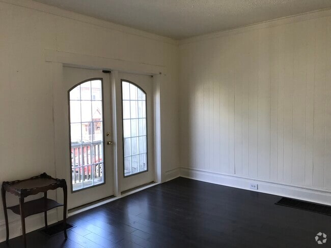 Building Photo - 35 Greenbush St