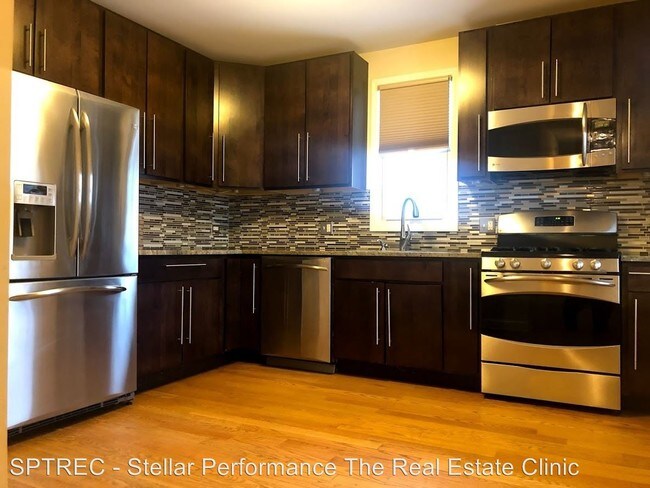 Foto del edificio - 4933 W Dakin St