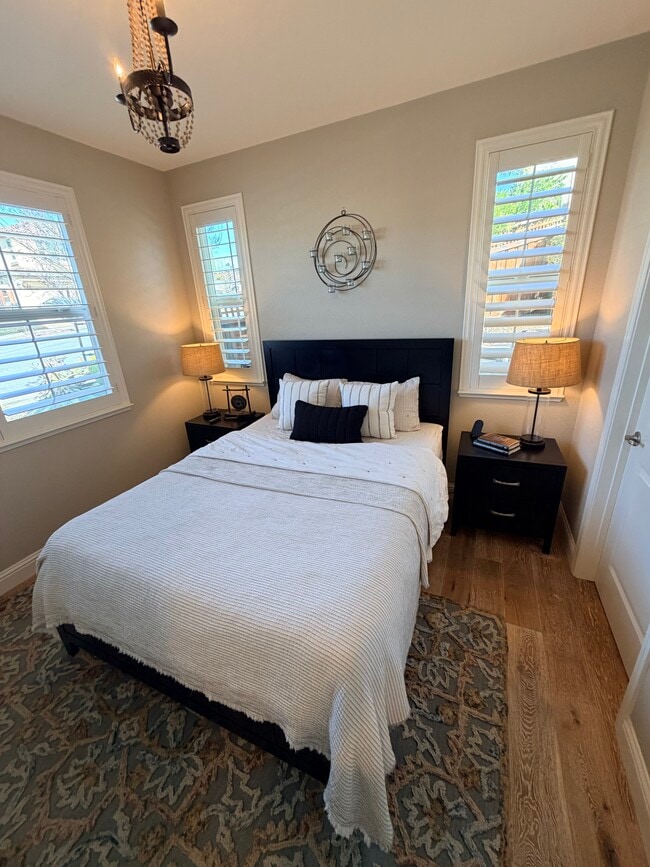 Building Photo - 3528 Ruby Pl