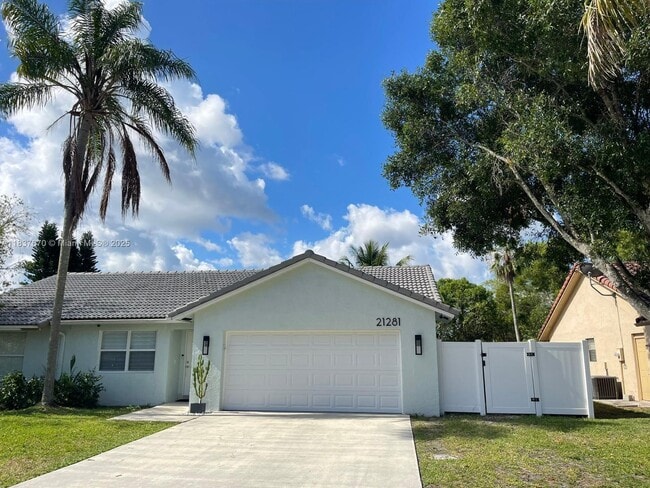 Building Photo - 21281 Hazelwood Ln