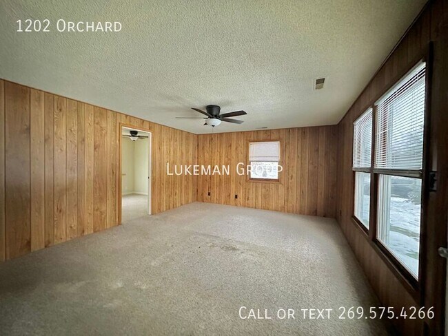 Foto del edificio - 1202 Orchard-