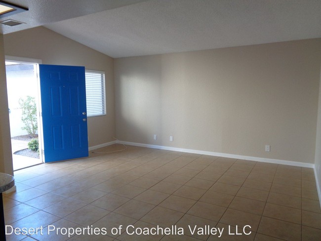 Building Photo - 33960 Wishing Well Trl