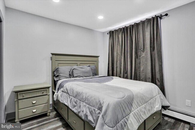 Foto del edificio - 553 Wunder St