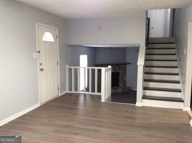 Foto del edificio - 3667 Chimney Ridge Ct