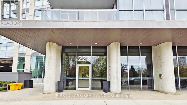 Building Photo - 223 Webb Dr