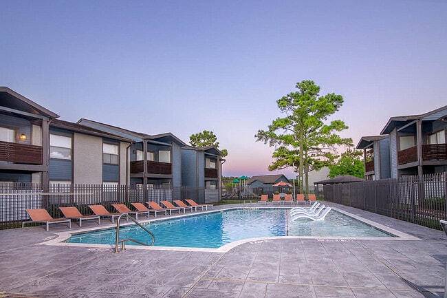 Resort-Style Pool and Sundeck - Steepleway Downs