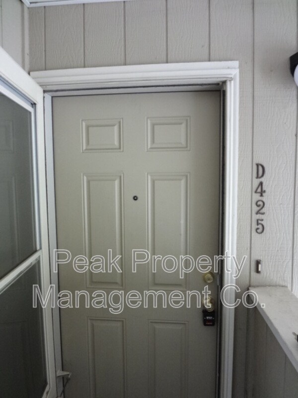 Foto principal - 512 E Monroe Dr