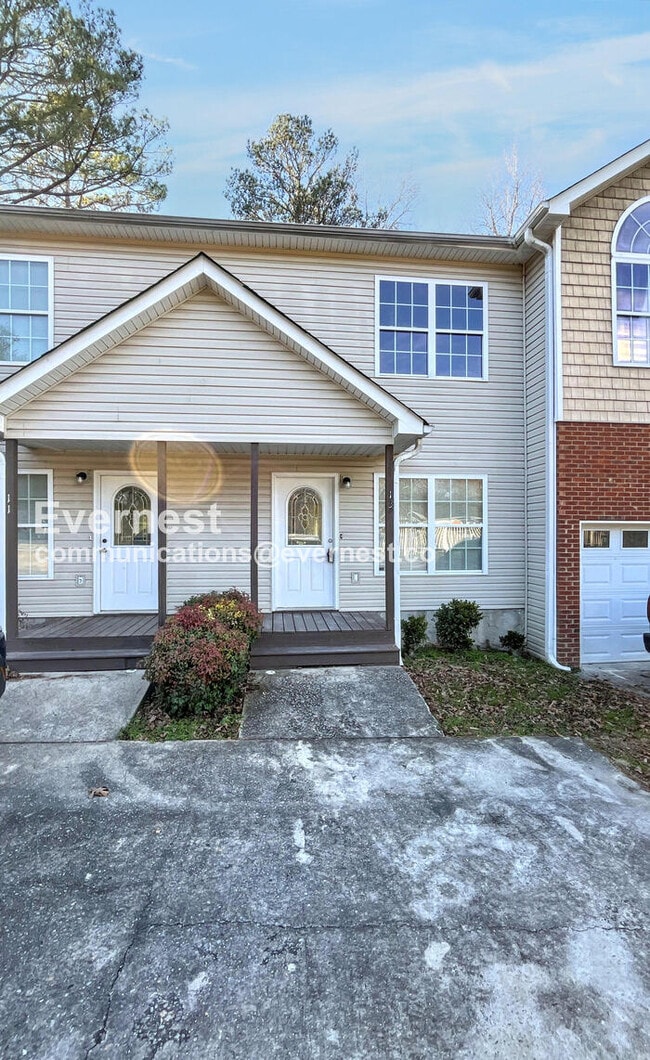 Building Photo - 13 Brown Estates Dr