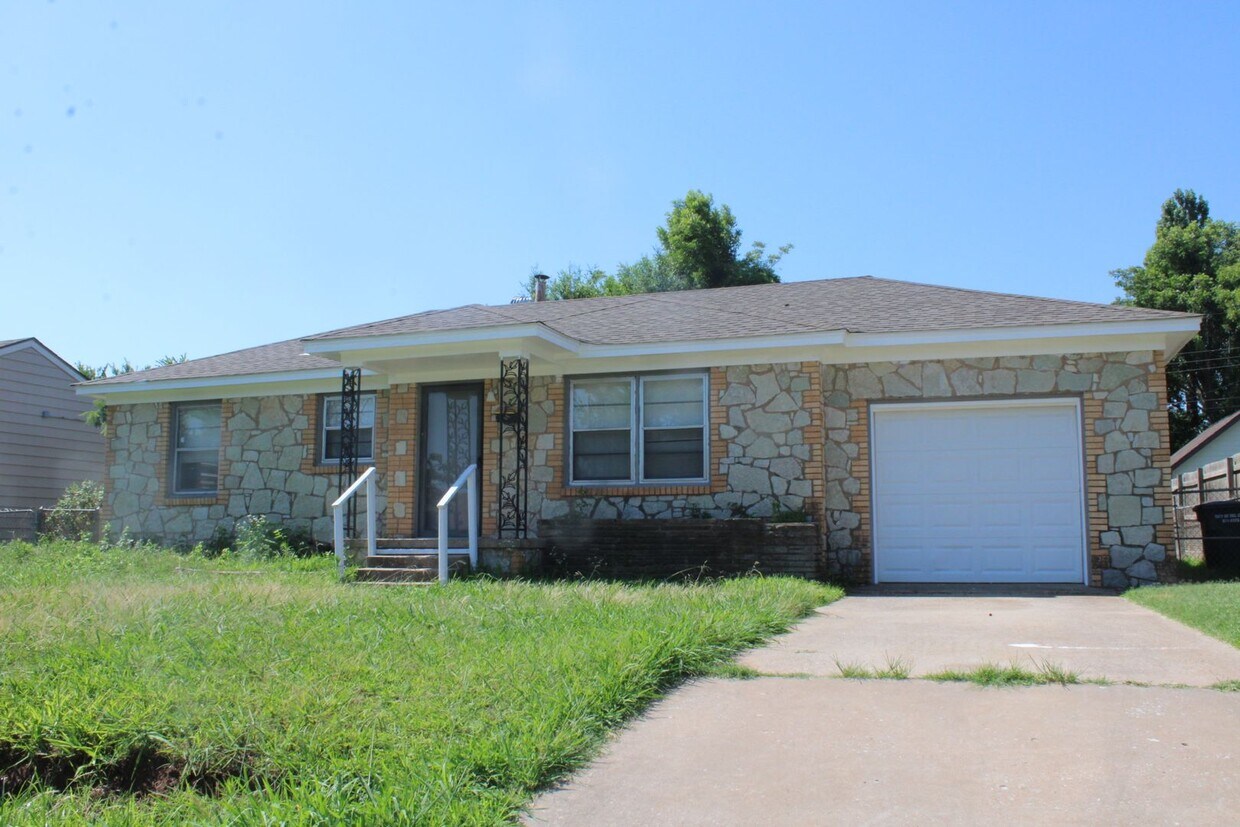 REMODELED!! 3 beds, 2 bath - REMODELED!!  3 beds, 2 bath