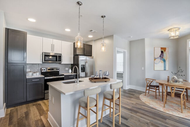 The Boulevard (SC) apartments — community photo - The Boulevard (SC)