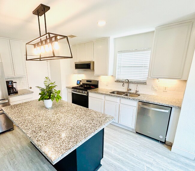 Foto del edificio - 3739 Brighton Springs Ln