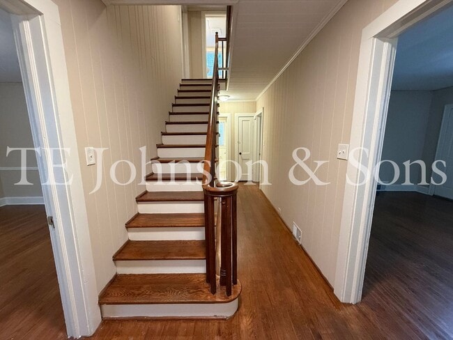 Photo - Charming Home with Character and Modern Co...